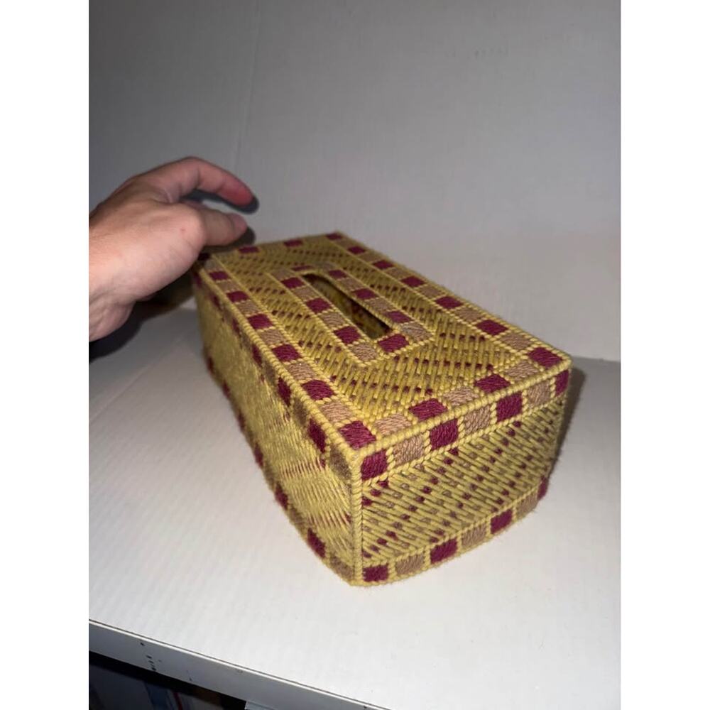Long Stitch Tissue Topper - Picture 4 of 6